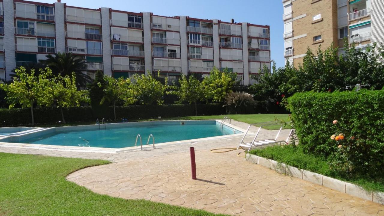 Appartamento El Piset La Pineda Esterno foto